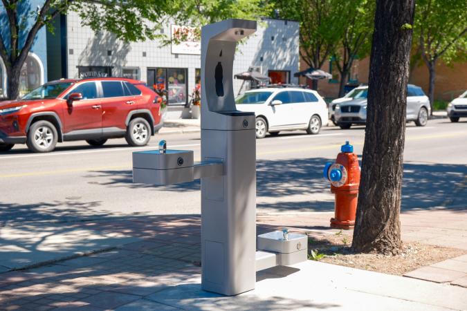 portable hydrant water fountain in downtown Okotoks
